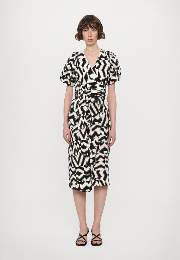 Diane von Furstenberg ARINA