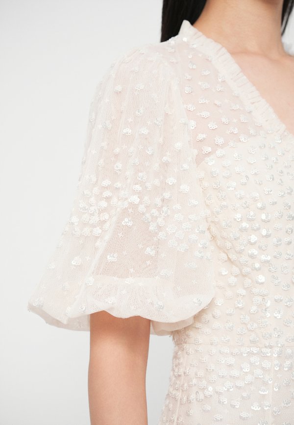 Needle & Thread SCALLOP V NECK GOWN