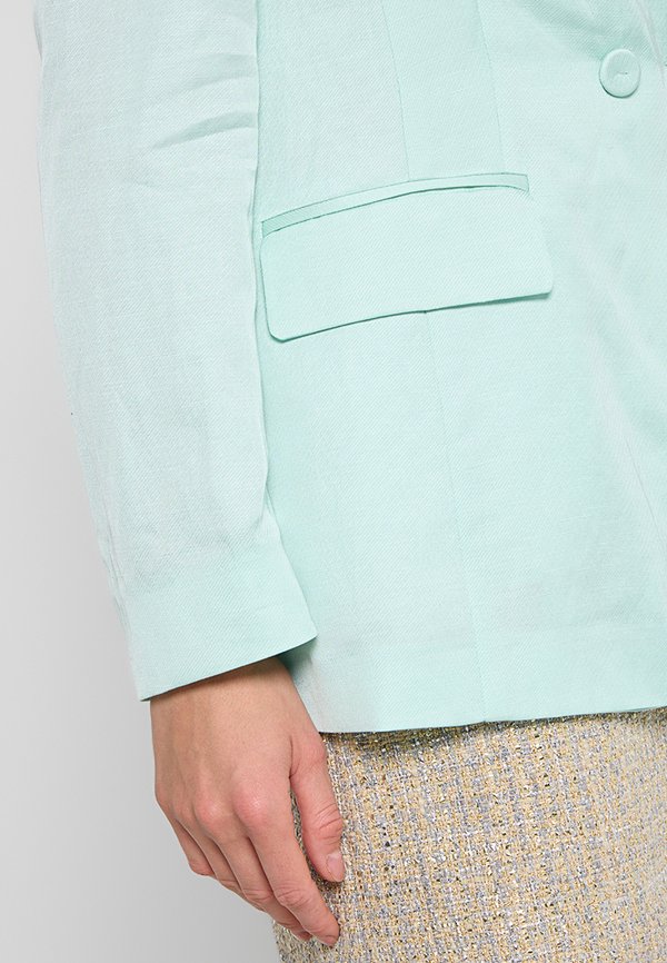 RIANI REGULAR FIT