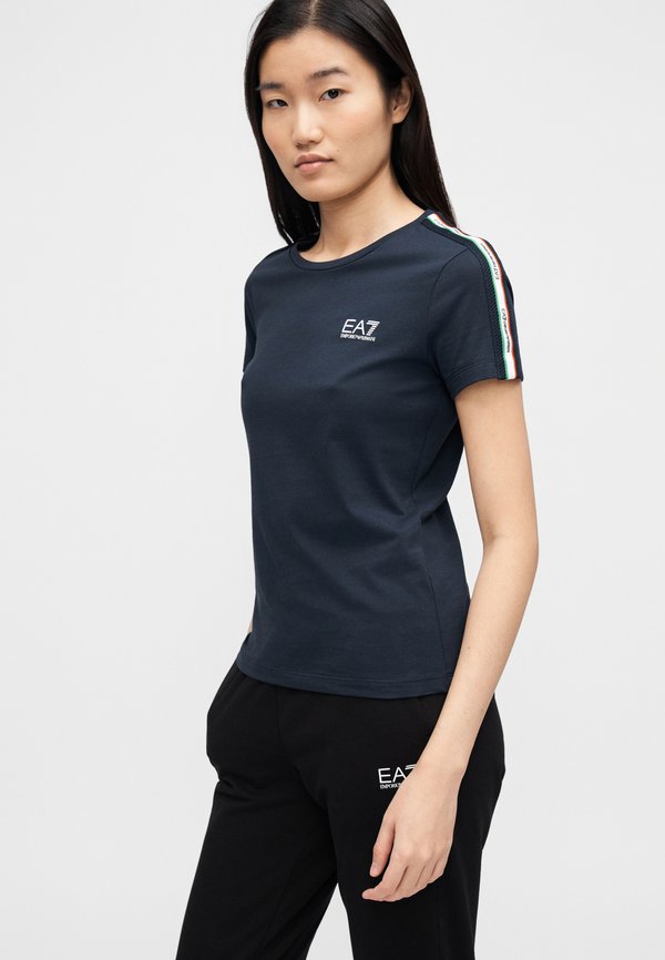 EA7 Emporio Armani