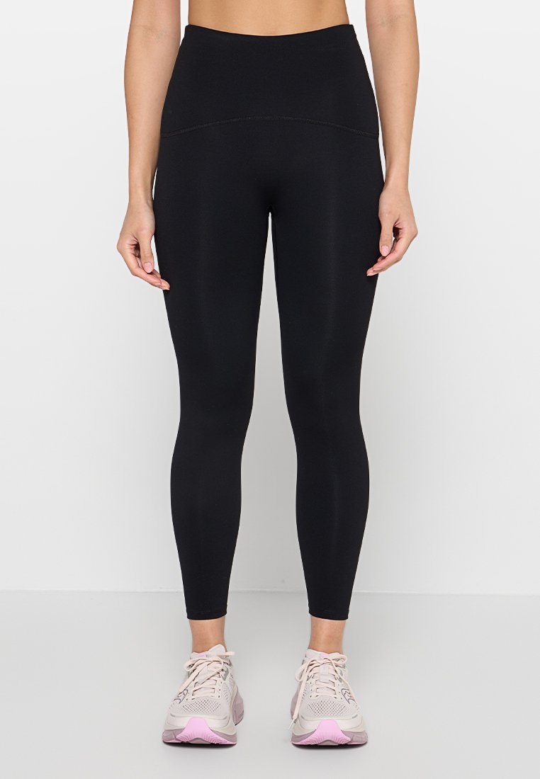 Spanx