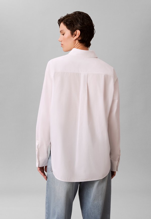 Calvin Klein Jeans RELAXED