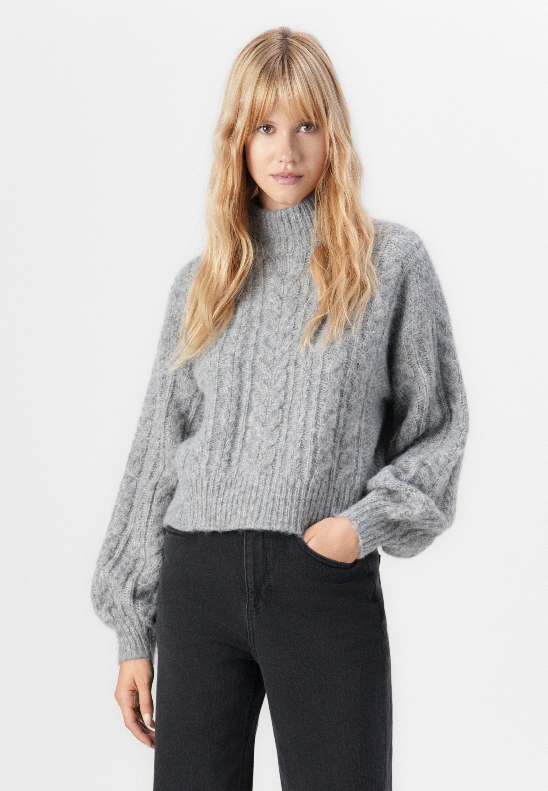 ONLY ONLIDA LIFE HIGH NECK