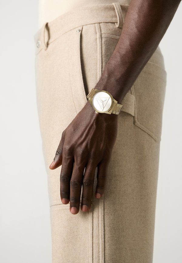 Guess BADGE - Watch - gold-coloured