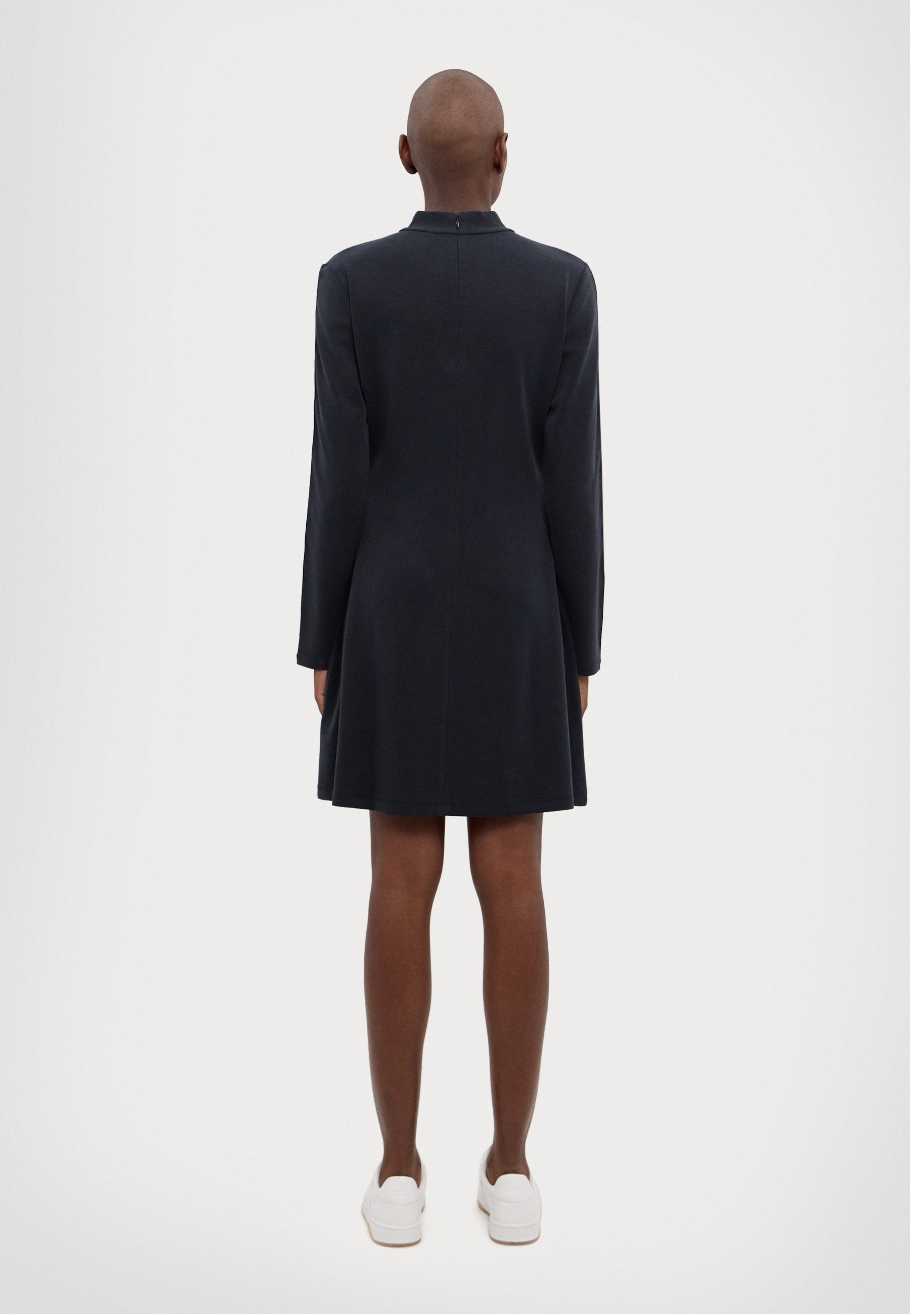 EA7 Emporio Armani Sweatkleid Media 4