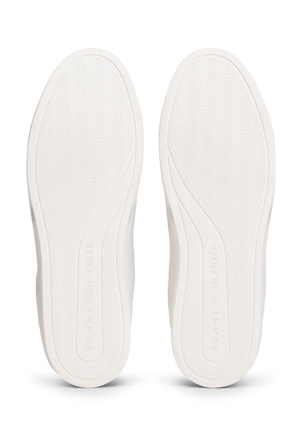 Tommy Hilfiger METALLIC HEEL LEATHER CUPSOLE TRAINERS