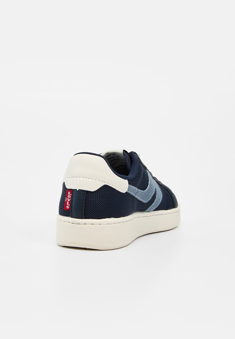 Levi's® SWIFT SR