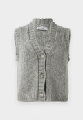 SLEEVELESS Media 1