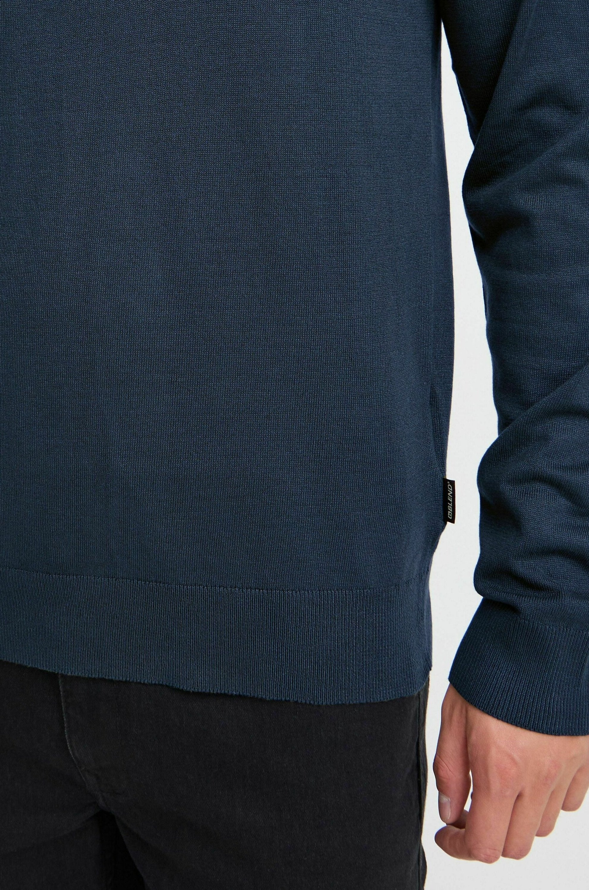 BHPULLOVER FINE KNIT TROYER Media 6