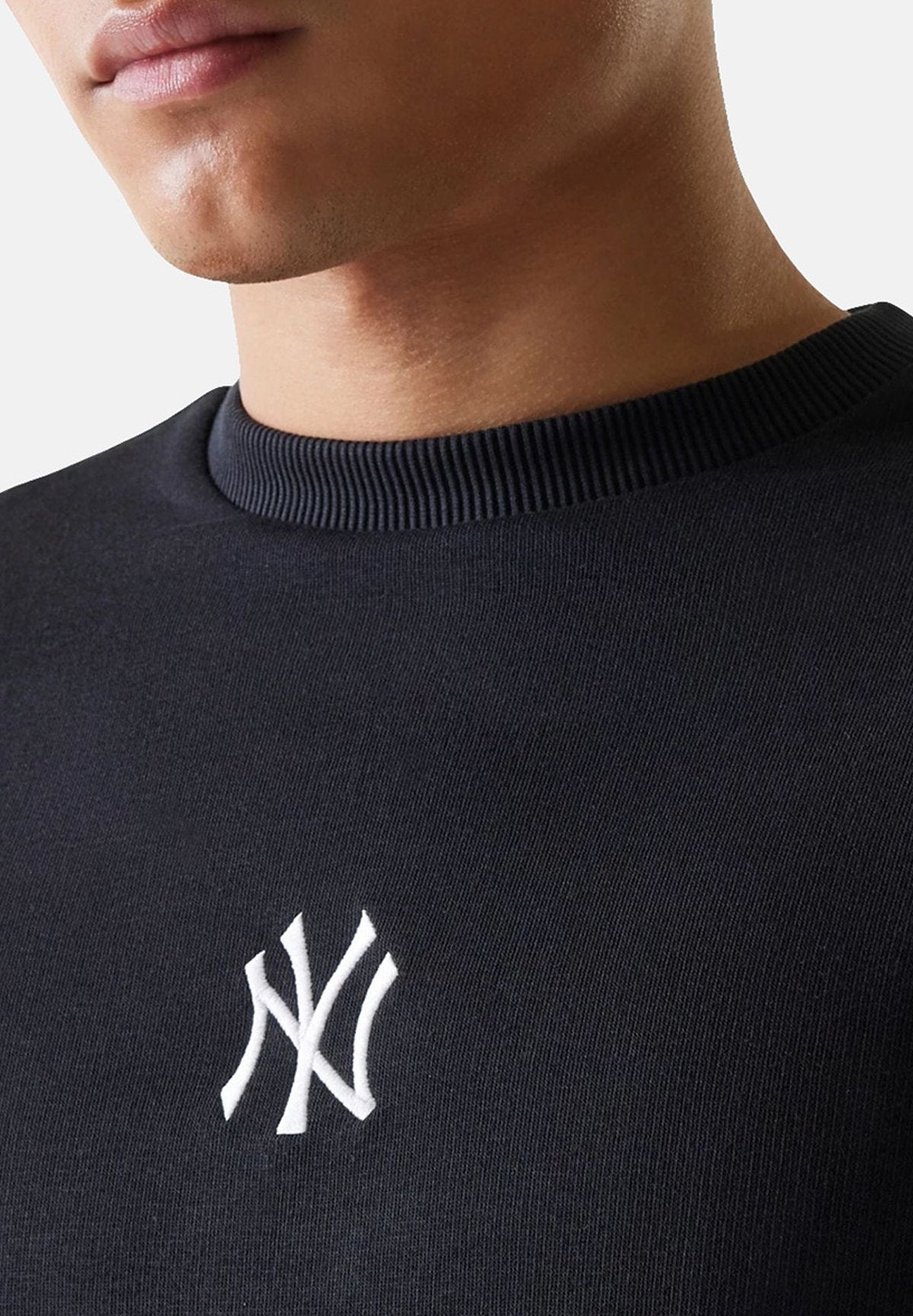New Era MLB LEAGUE ESSENTIAL FRENCH TERRY NEW YORK YANKEES