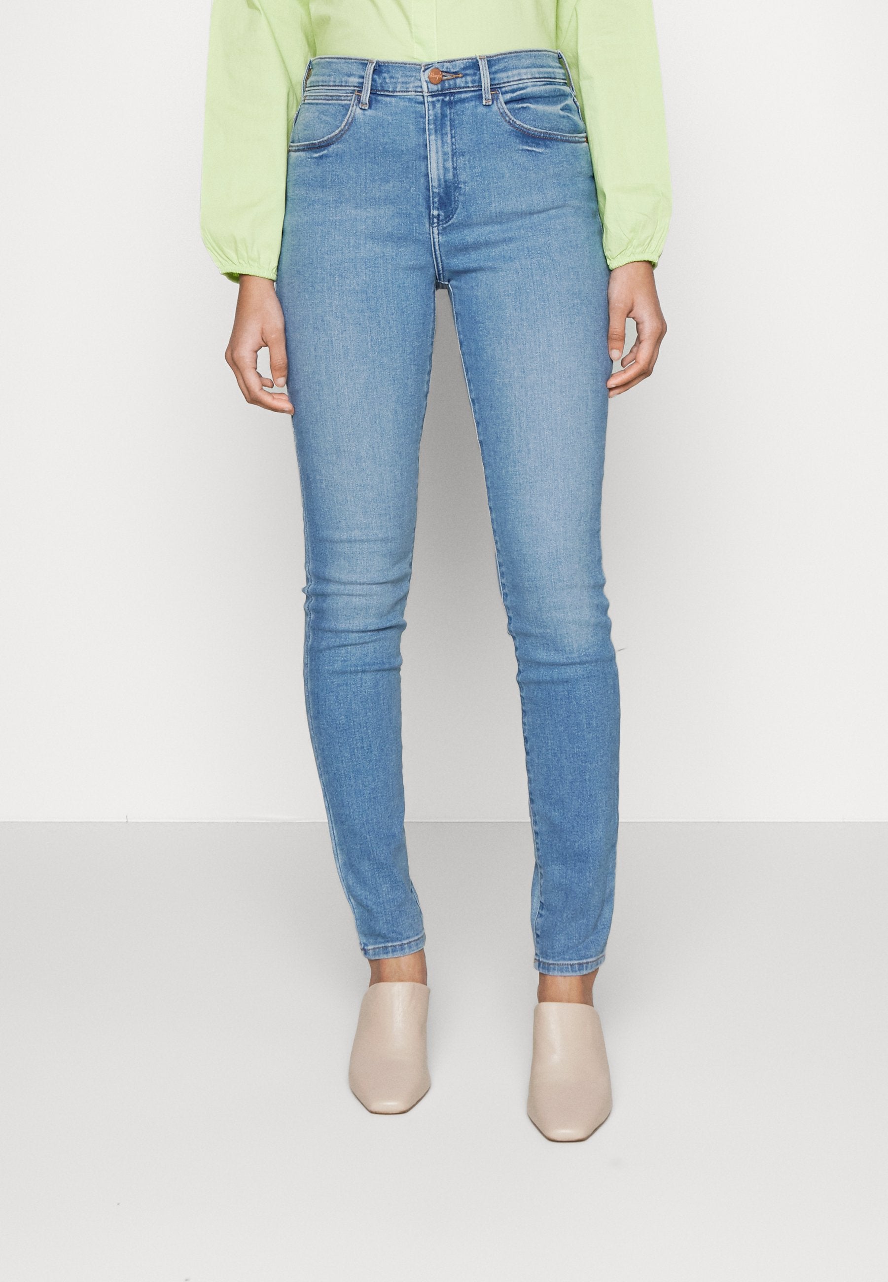 Wrangler HIGH RISE SKINNY
