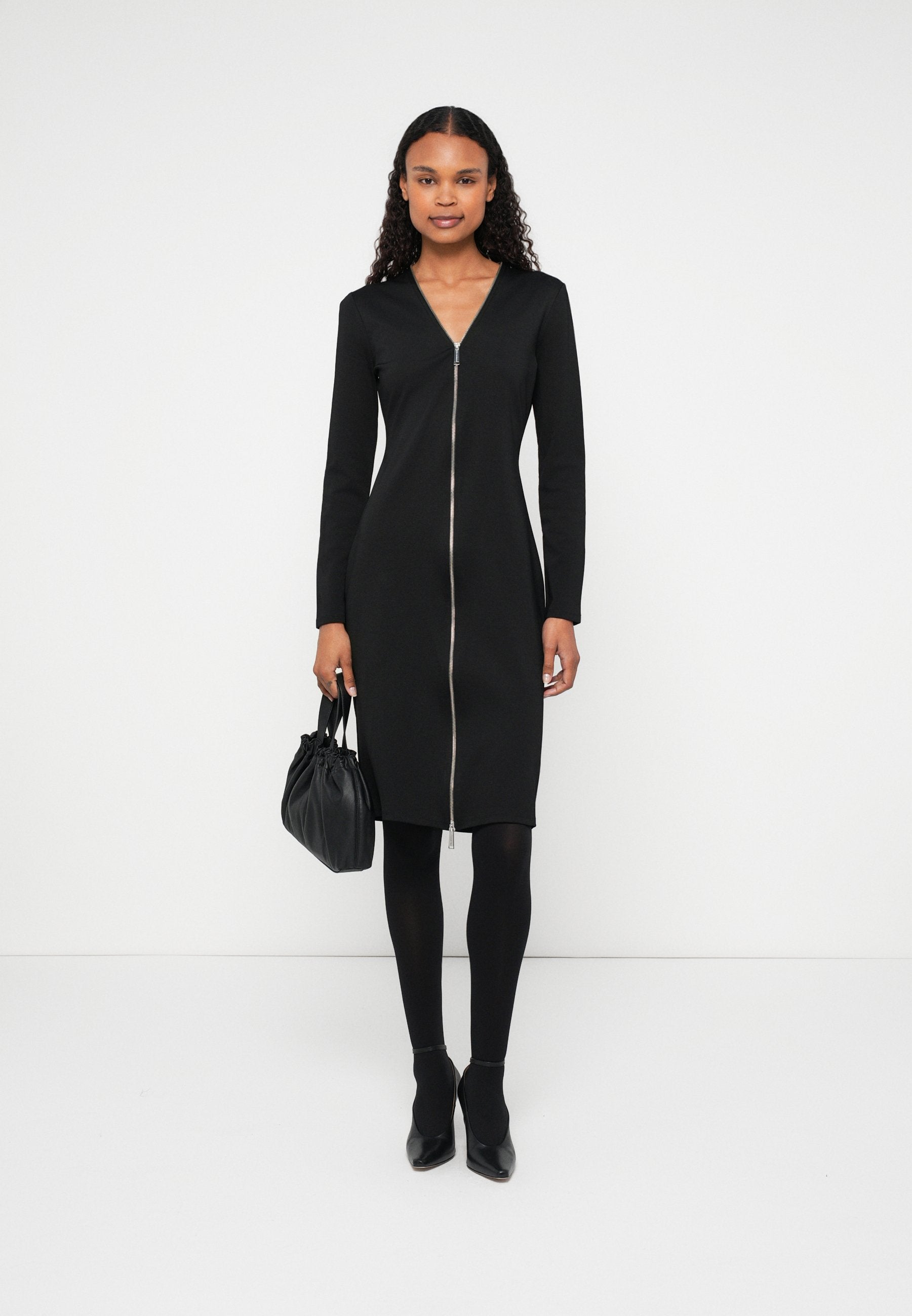 ZIP DETAIL DRESS Media 2