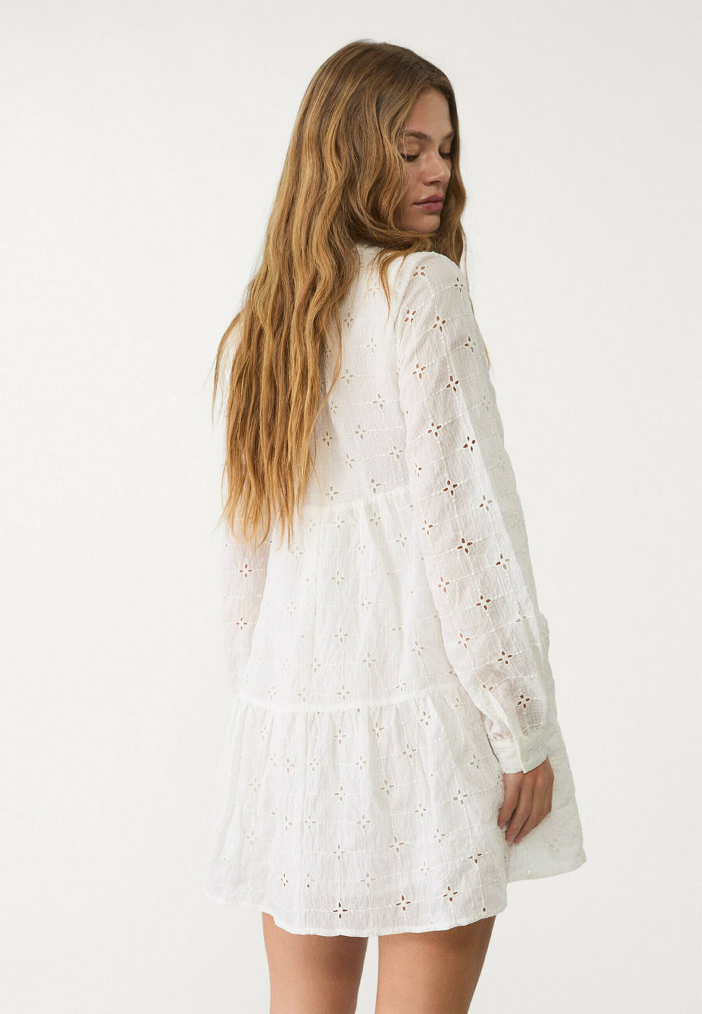 Stradivarius FLOWING WITH EMBROIDERY