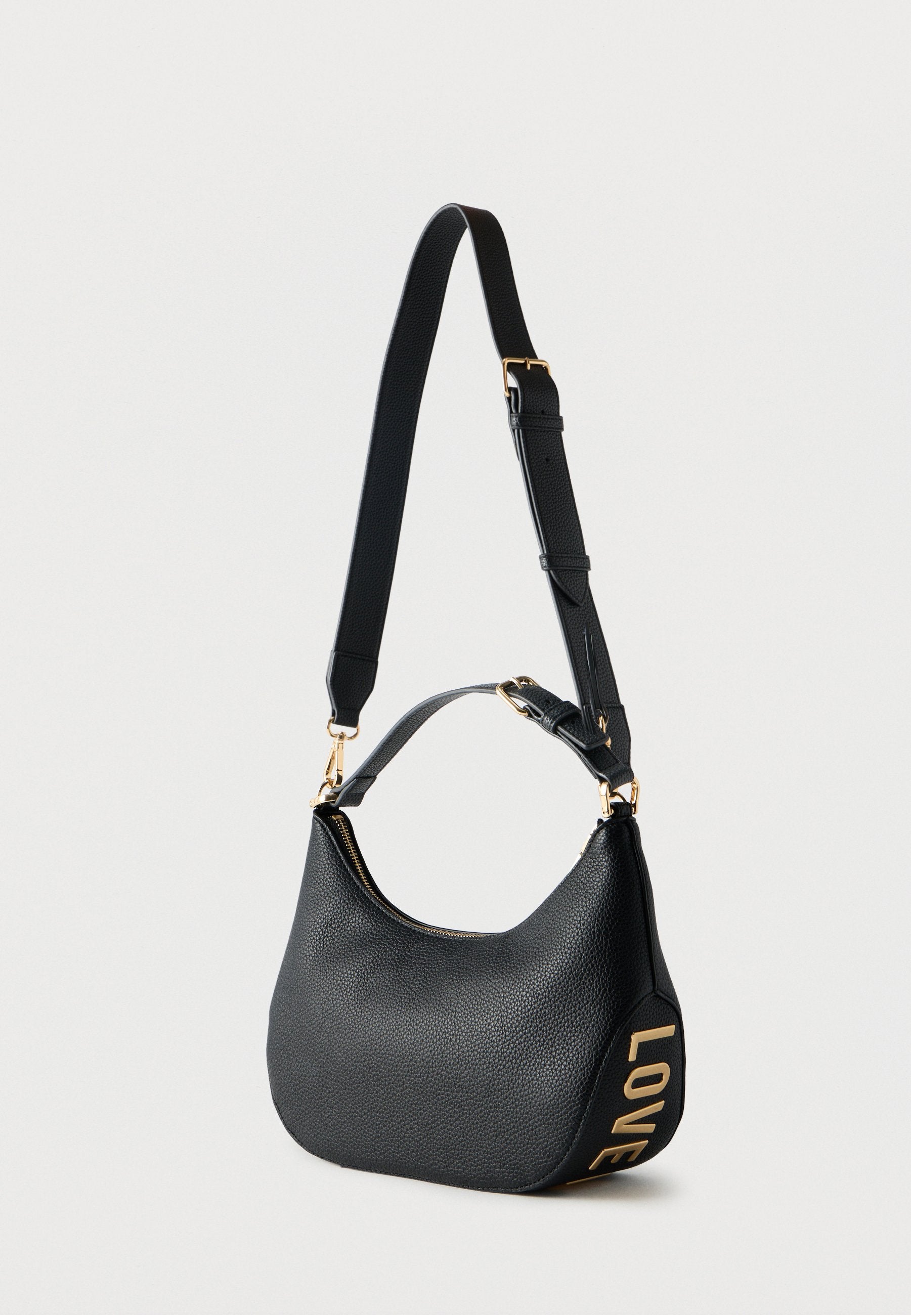 Love Moschino GIANT