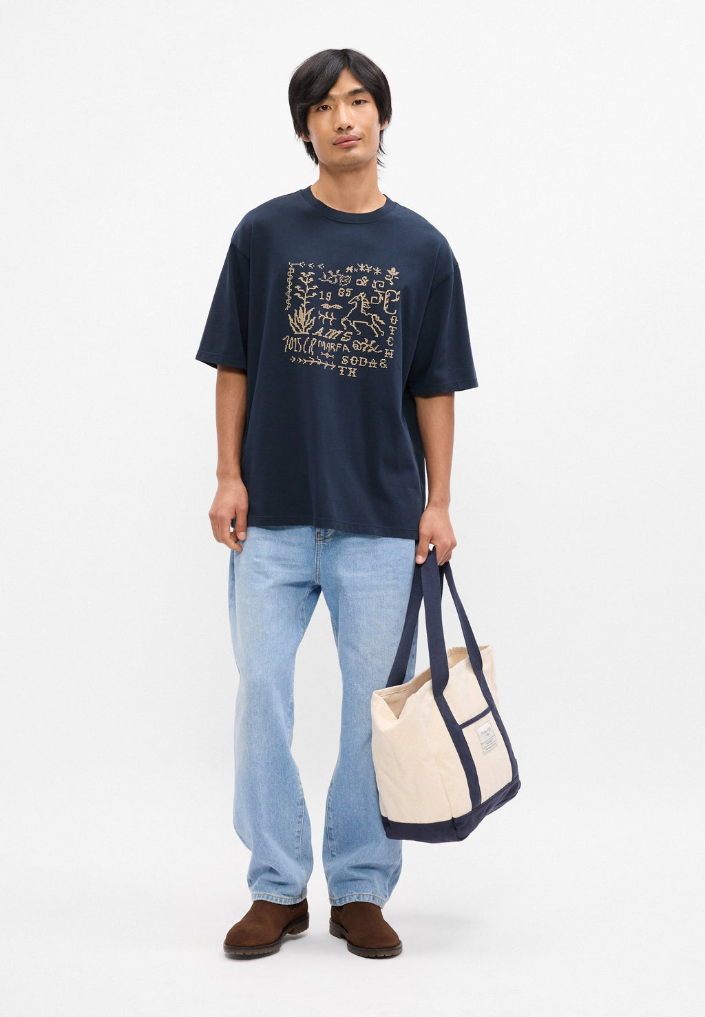 Scotch & Soda CROSS STITCHED FRONT ARTWORK LOOSE FIT