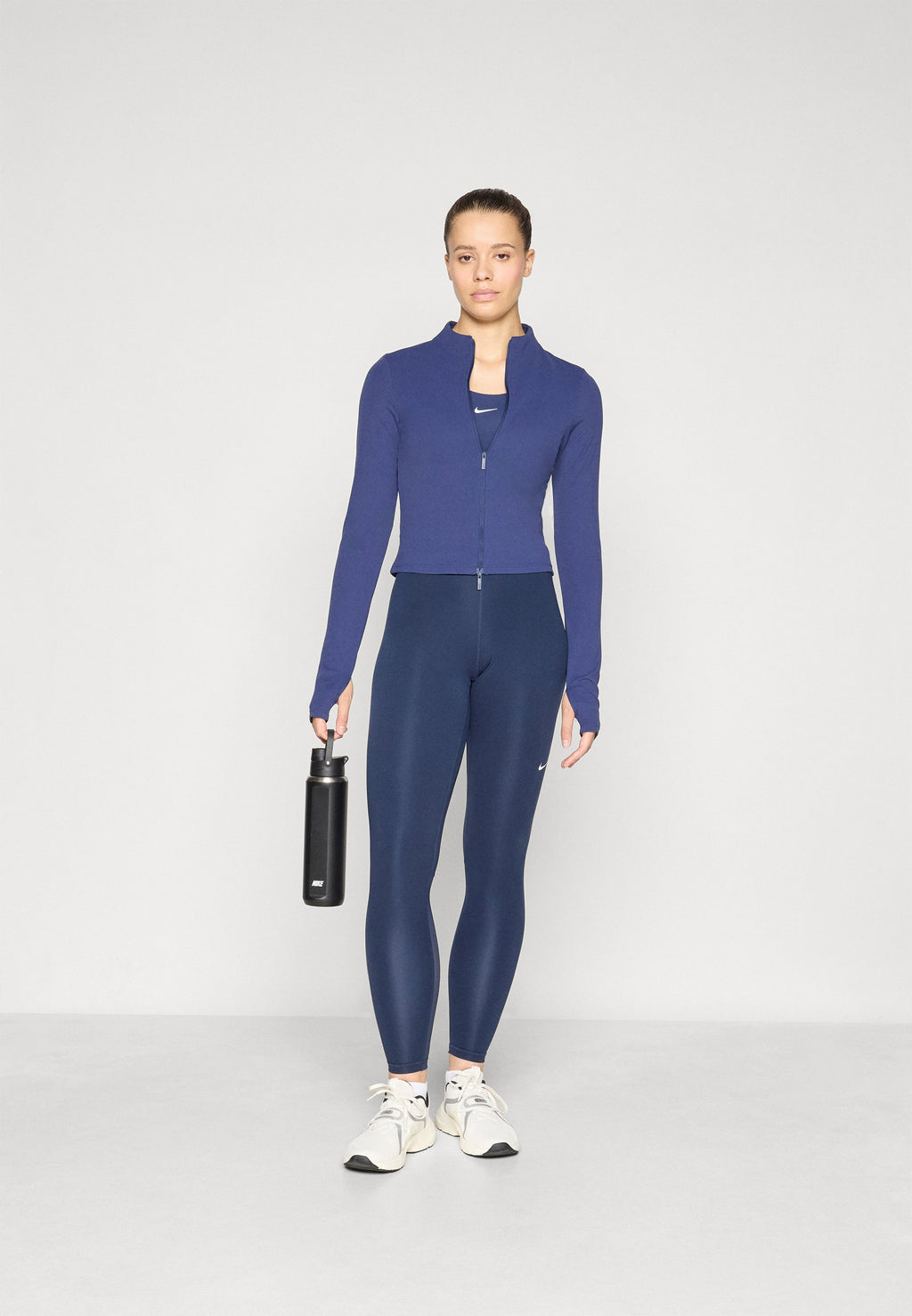 Nike Performance ZENVY