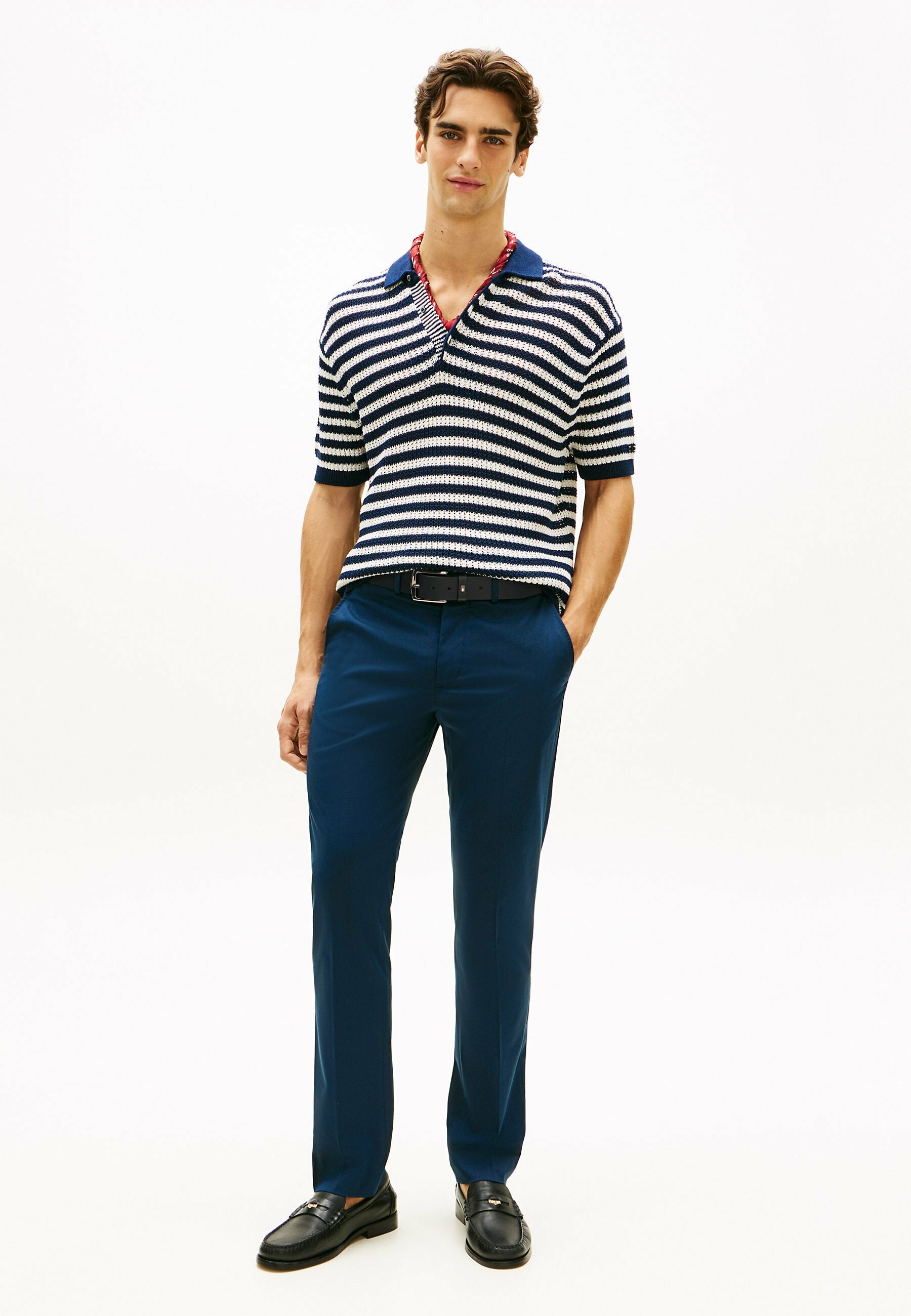 SMART CASUAL DENTON STRAIGHT Media 2