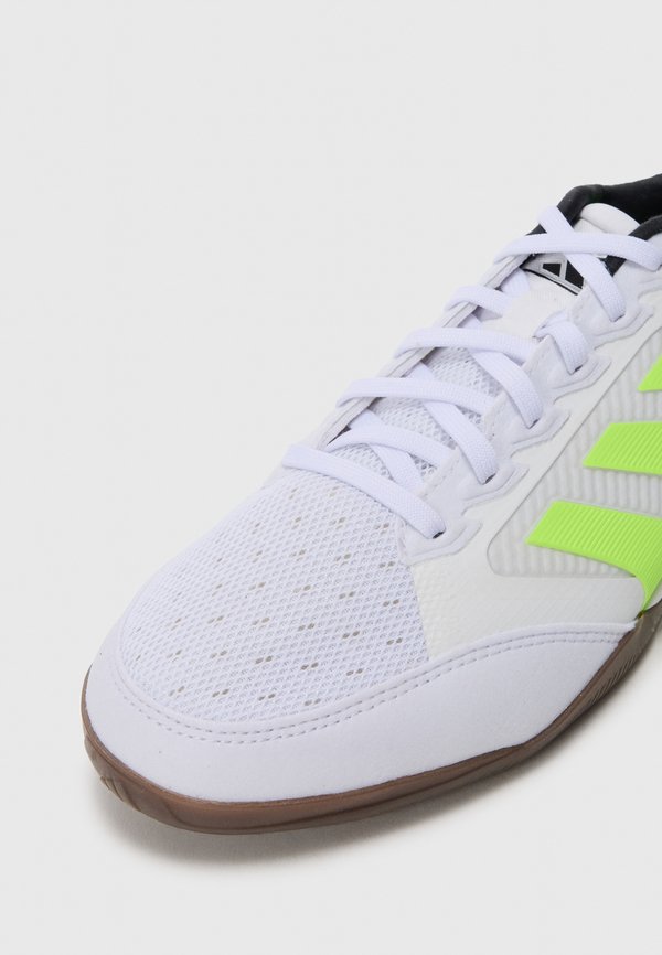 adidas Performance PREDATOR PRO INDOOR FOOTBALL BOOTS