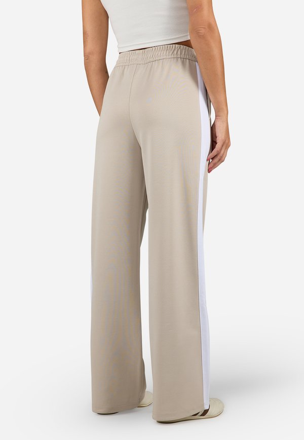 Pegador SOBOYA TRACKPANTS