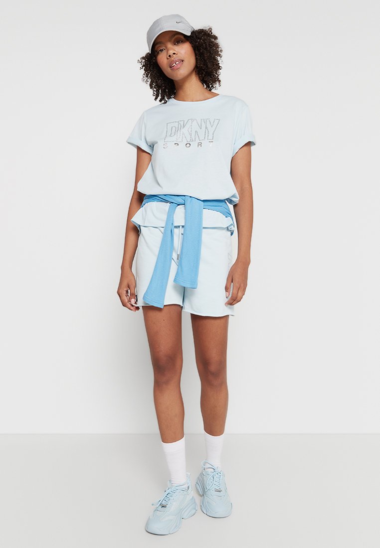 DKNY Sport