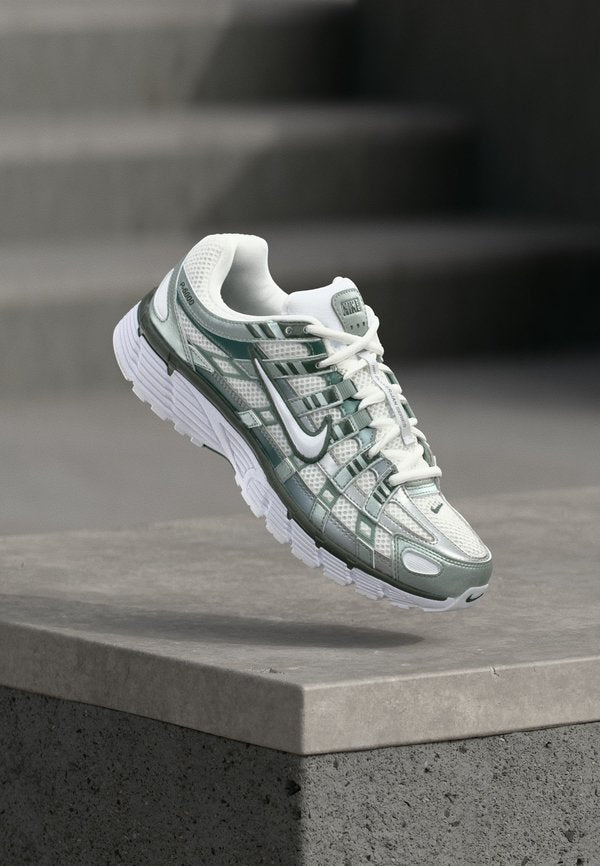 Nike Sportswear P 6000 SE - Trainers - white/mica green/camo green/chrome