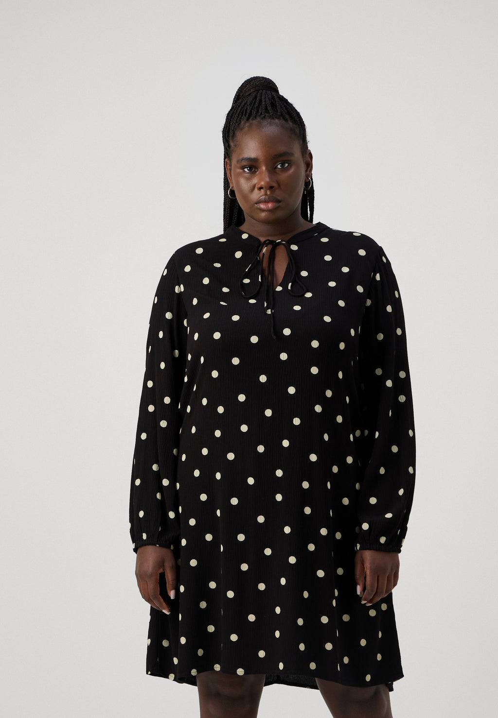 CARDIONA LIFE DRESS Media 3