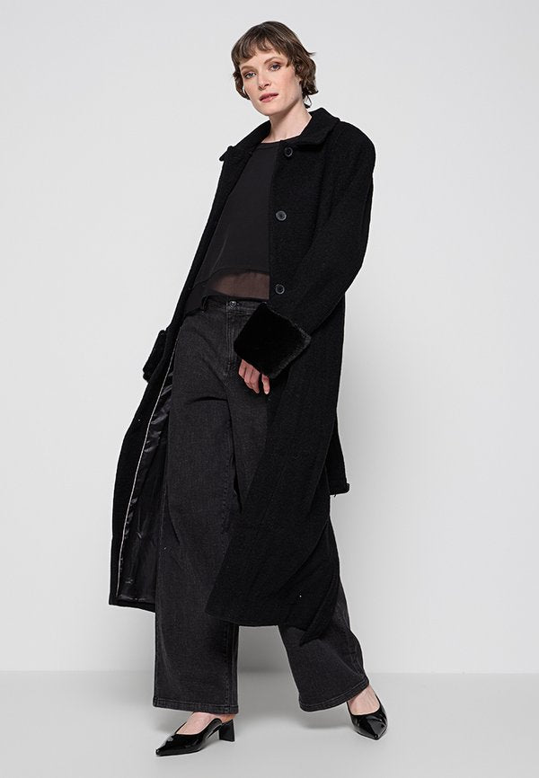 DKNY