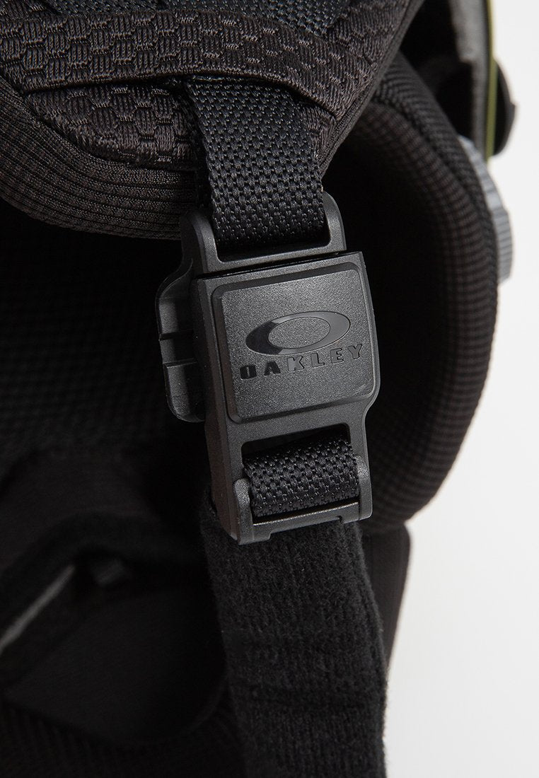 Oakley MOD1 PRO