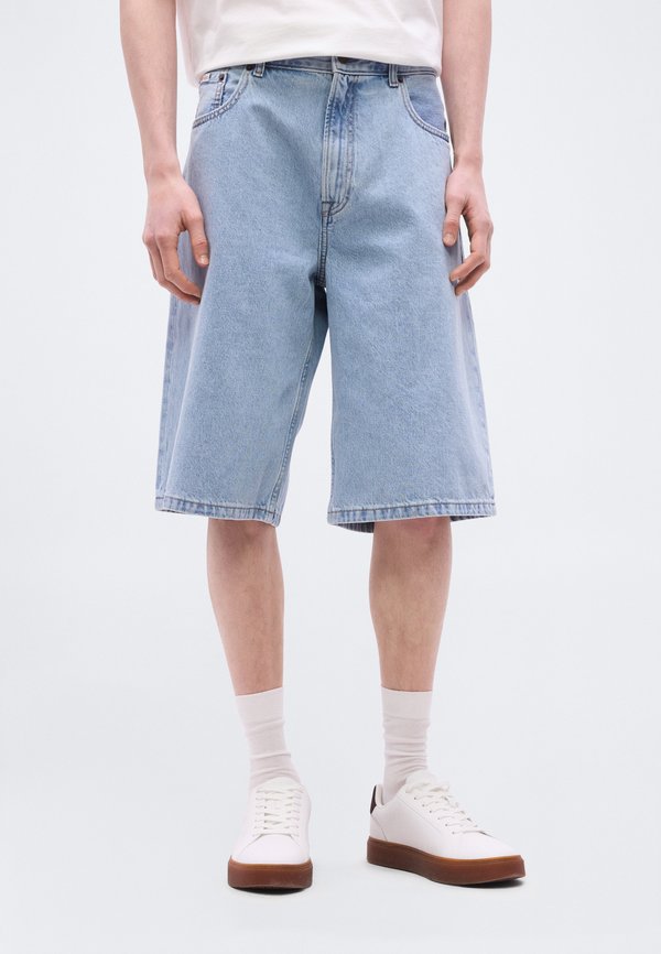 Calvin Klein Jeans