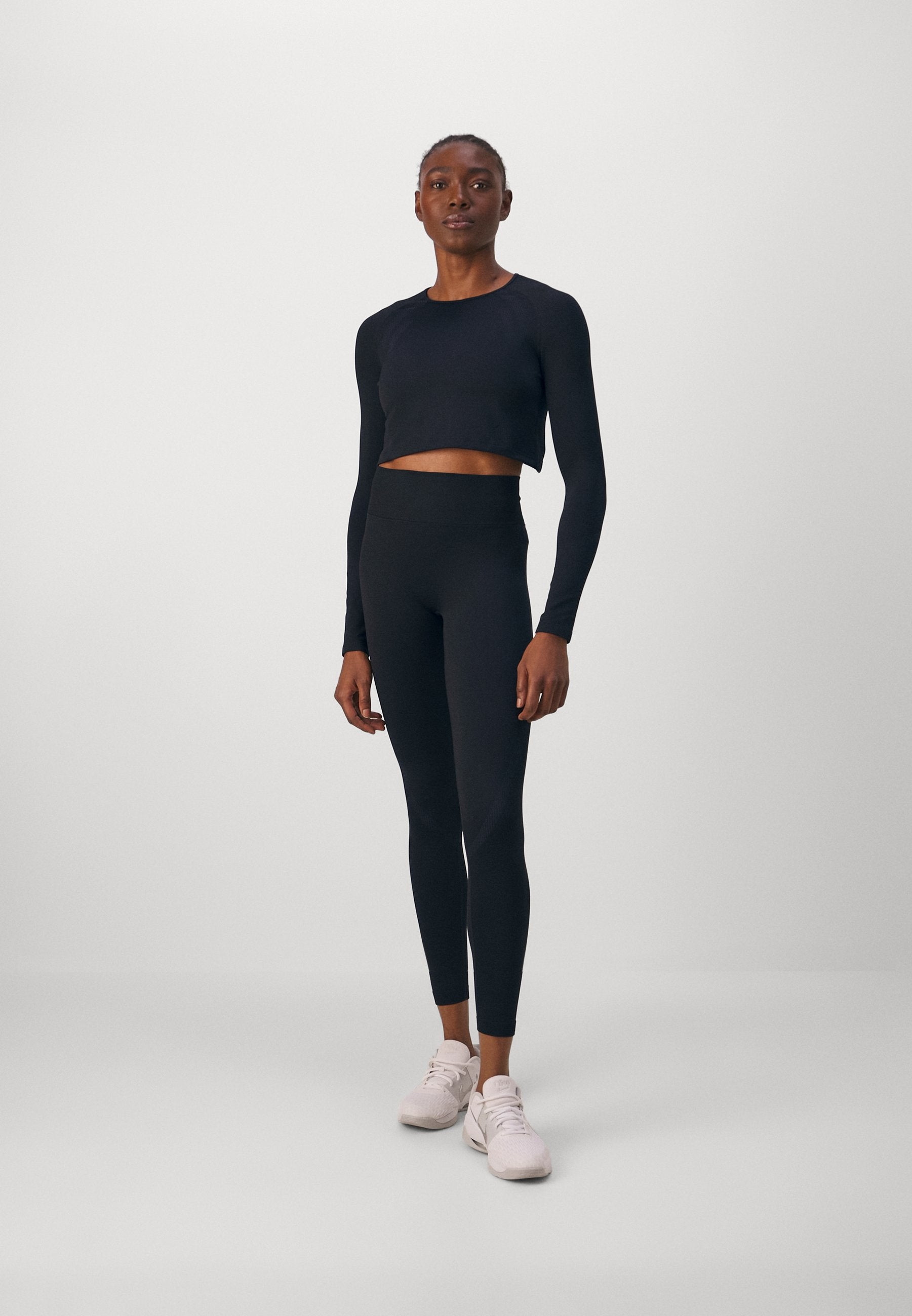 ICANIWILL IMPACT SEAMLESS CROP