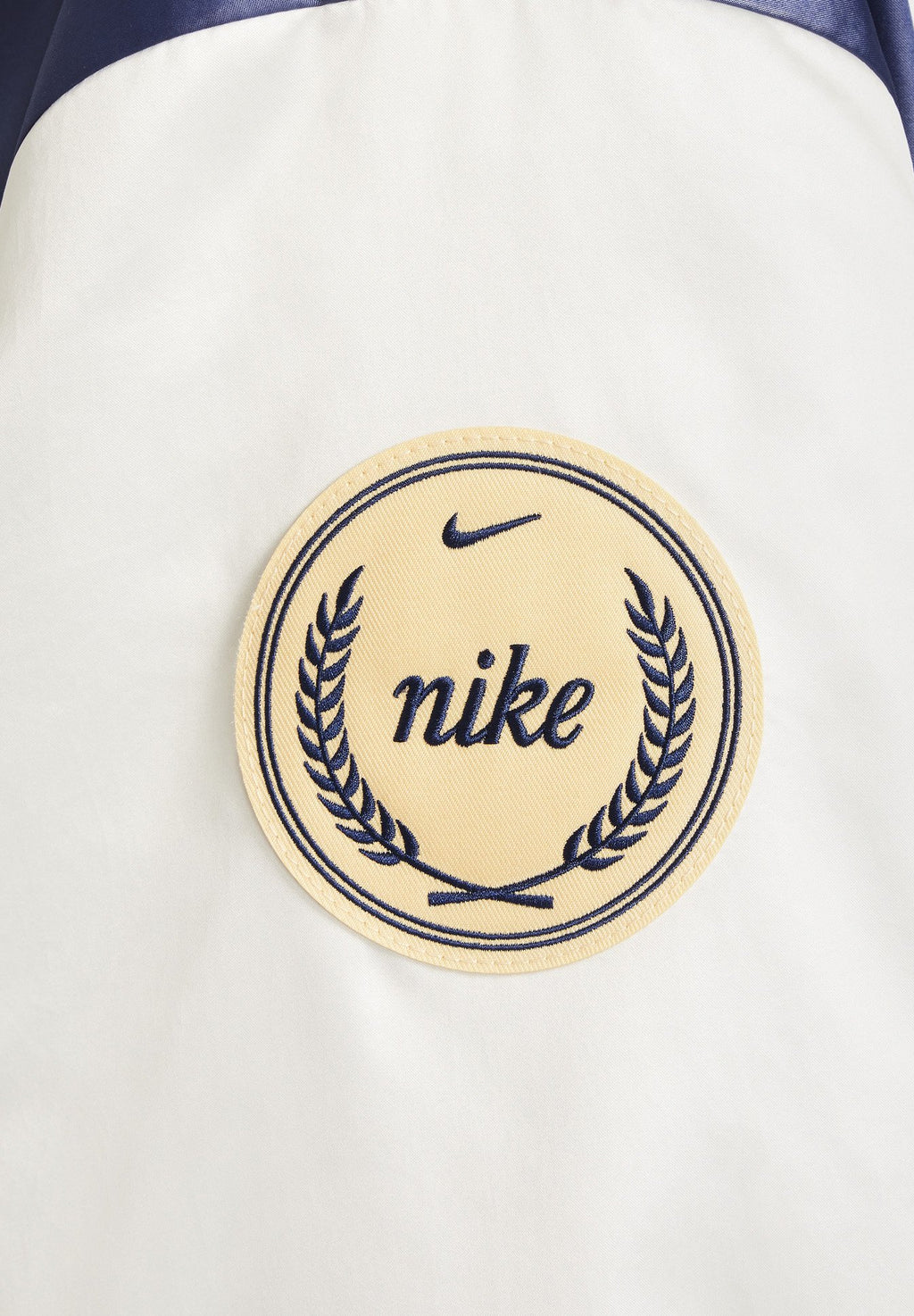 Nike Sportswear VARSITY