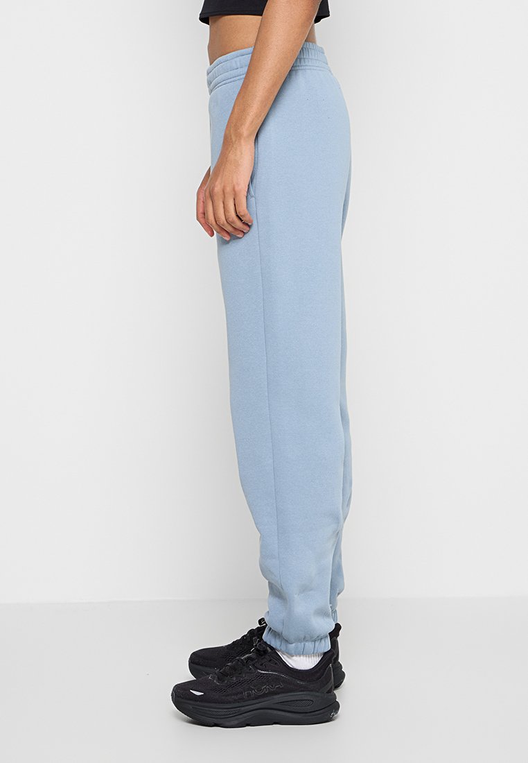 Champion REGULAR FIT