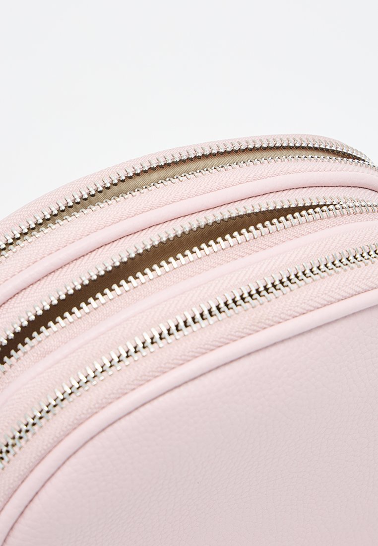 Valentino Bags ROBY