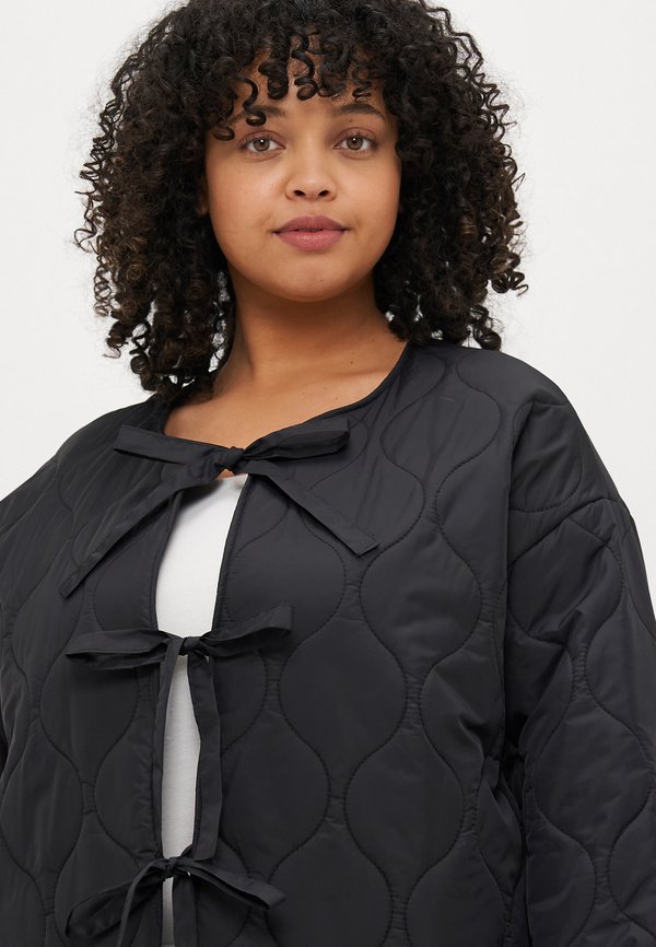 Vero Moda Curve Quilted VMCSABINE Quilted