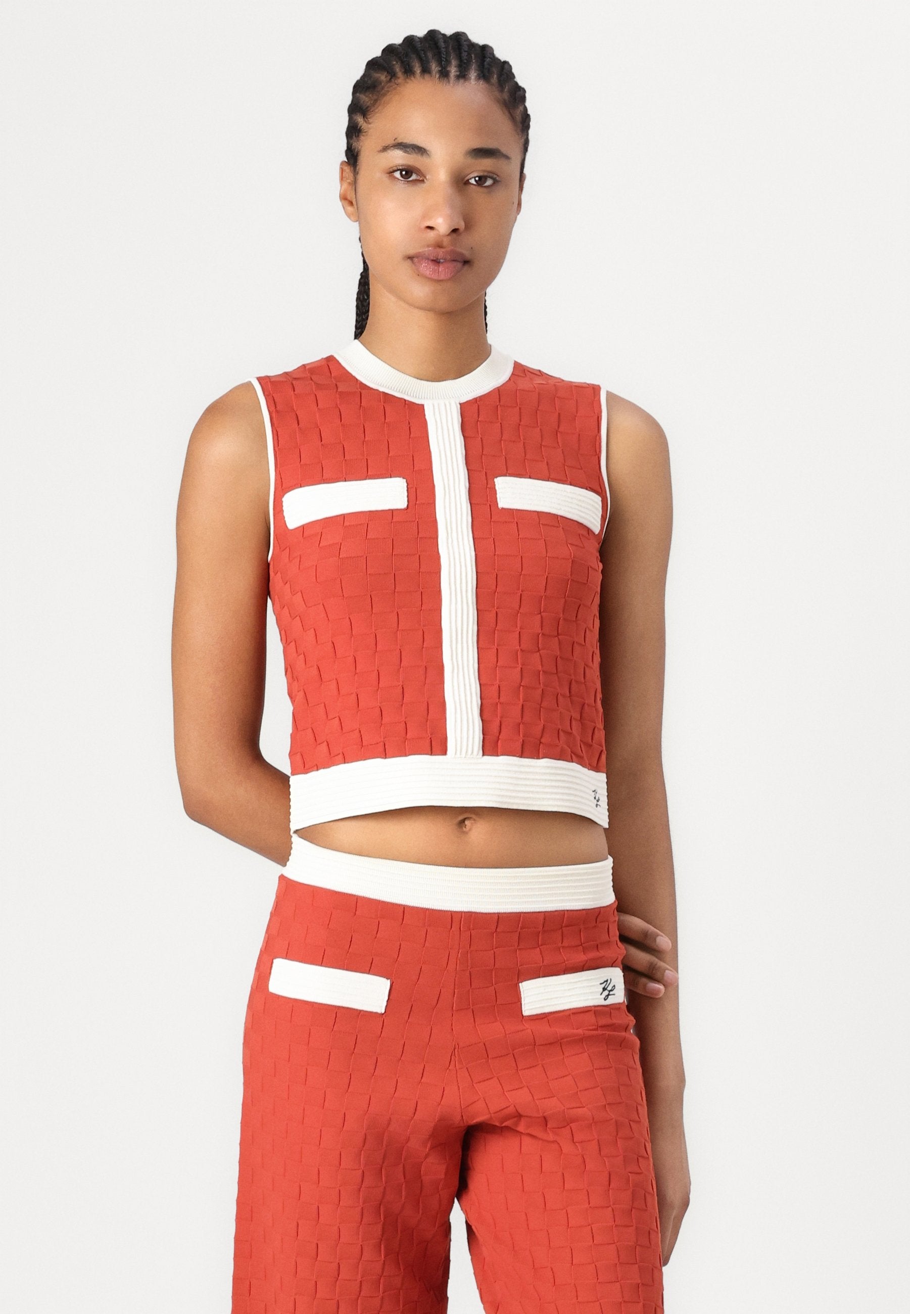 CONTRAST PANTS Media 5