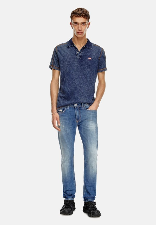 Diesel SLEENKER