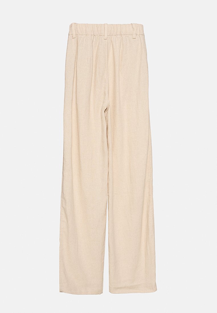 Hollister Co. TAILORED FIT