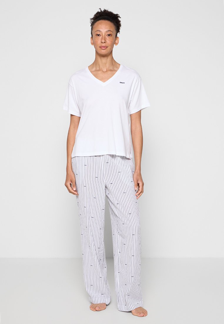 DKNY Loungewear Nachtwäsche Set Media 1