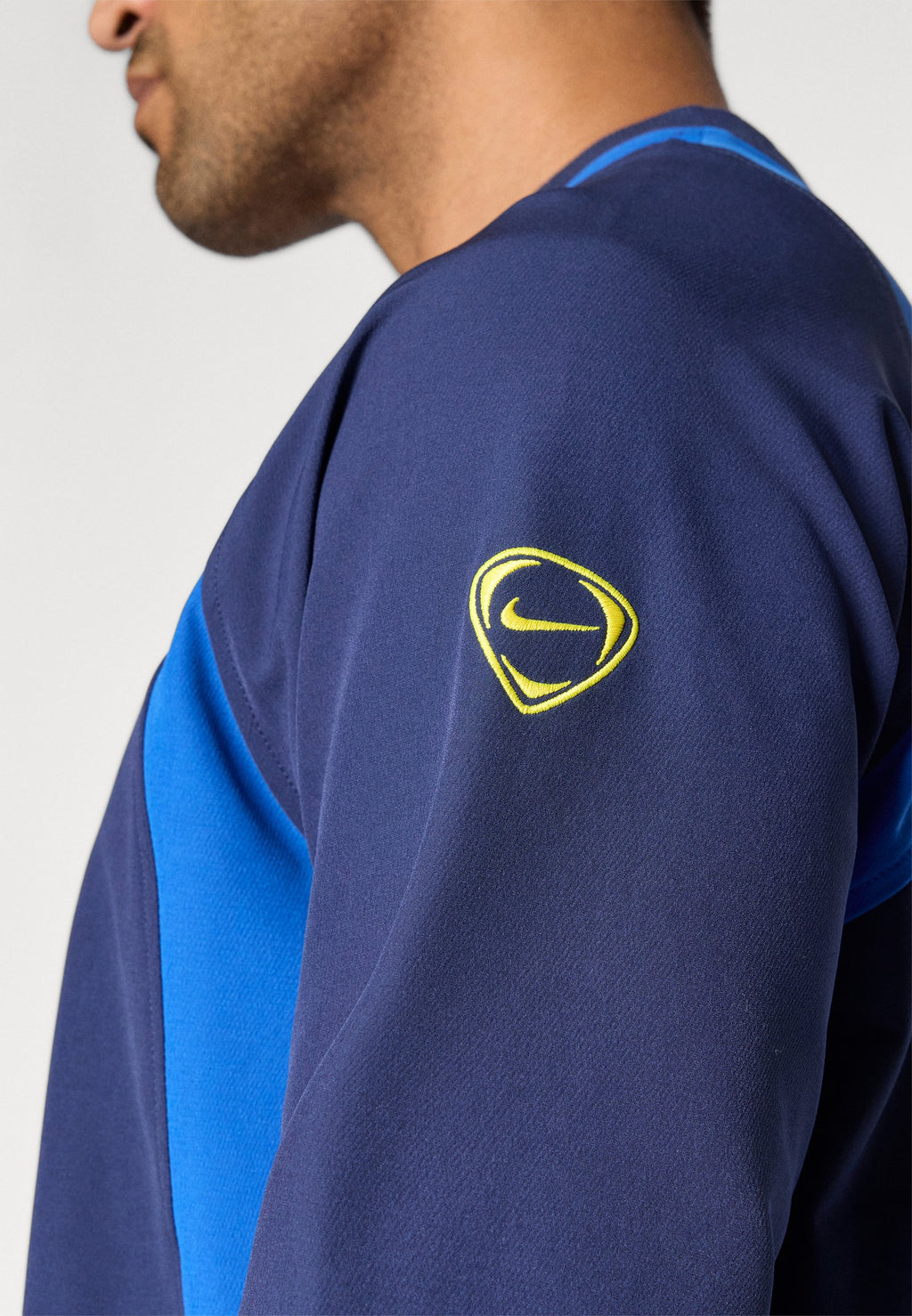 Nike Performance T90 CREW TOP