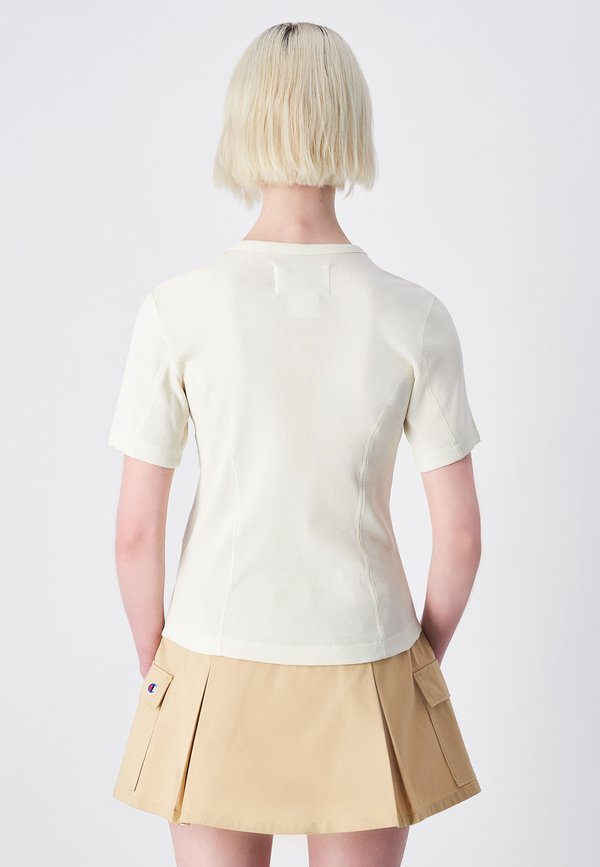 Champion TEE
