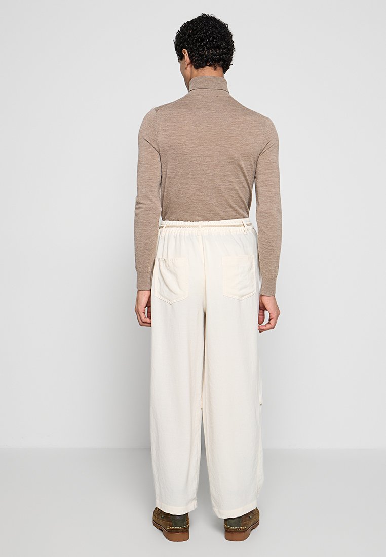 Emporio Armani LOOSE FIT