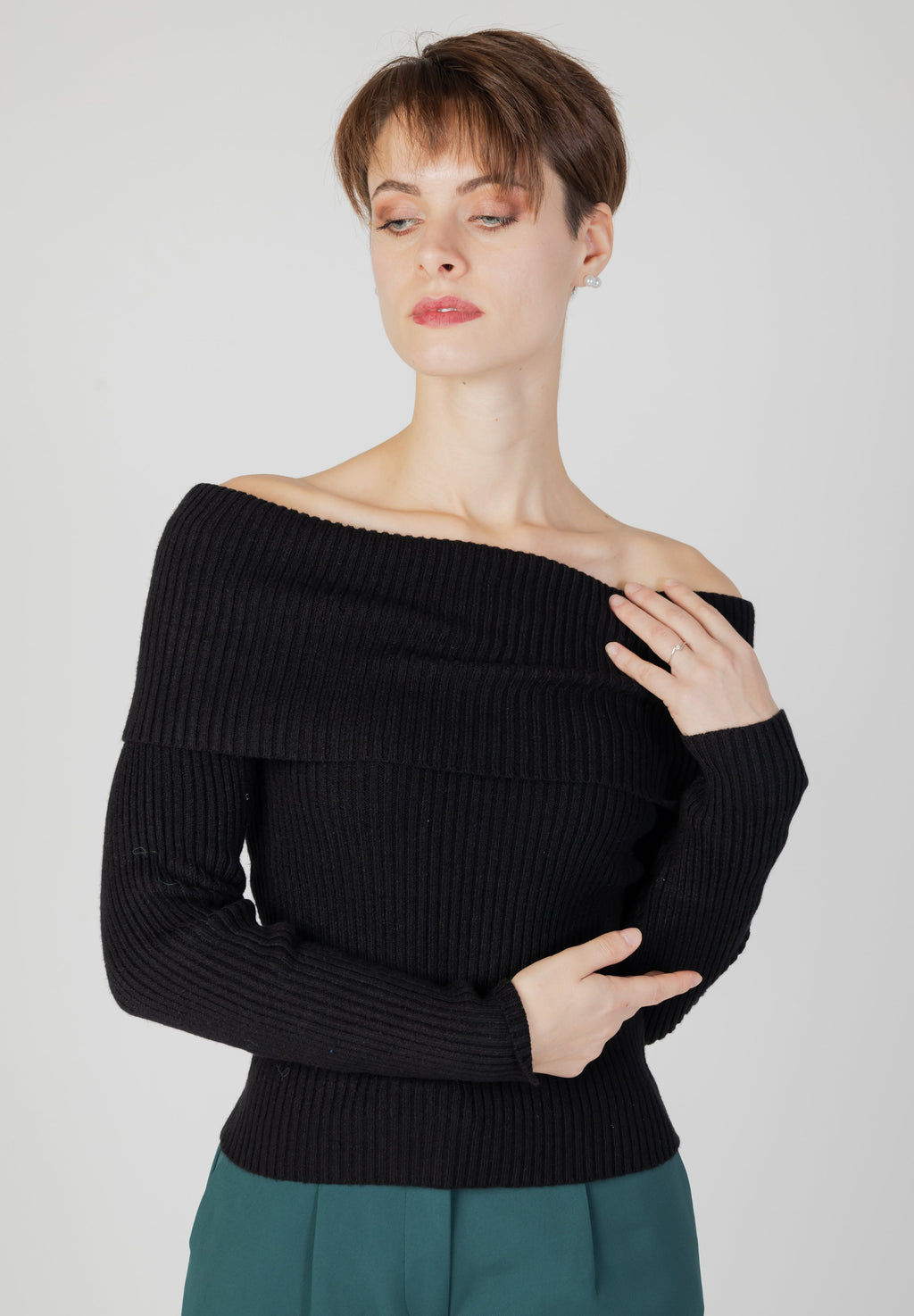 ONLY ONLKATIA LS OFF SHOULDER KNT NOOS