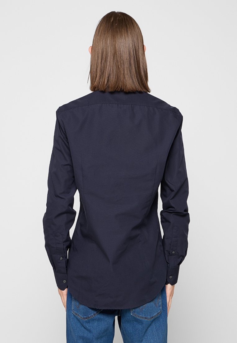 Michael Kors SLIM FIT