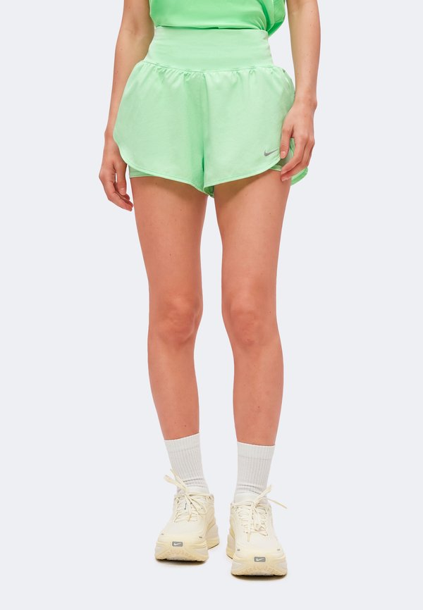 Nike Performance W NK FLOW DF HR 2N1 SHRT - 2-in-1 shorts - cucumber calm