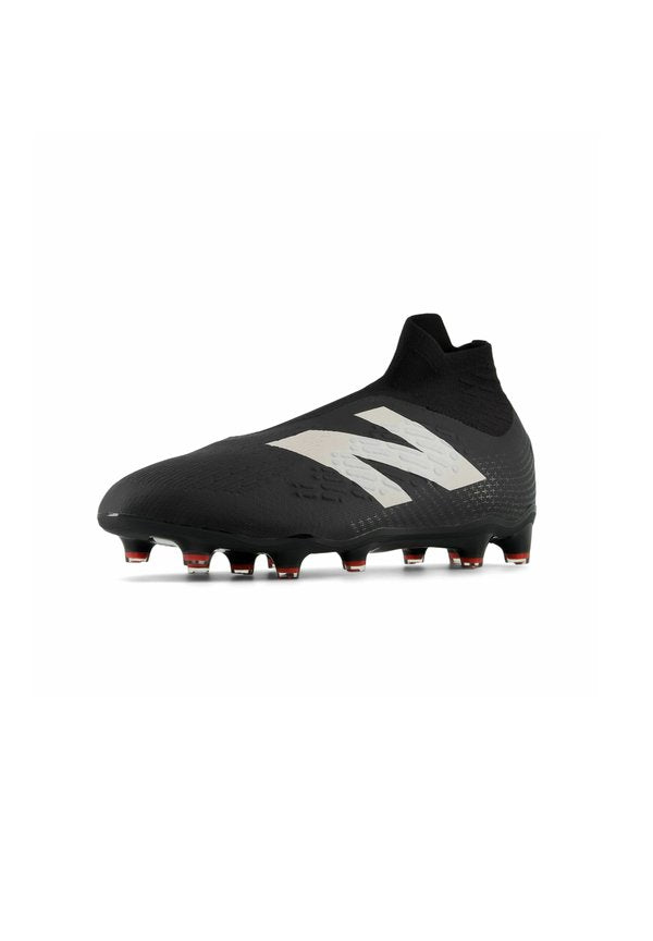 New Balance TEKELA MAGIA