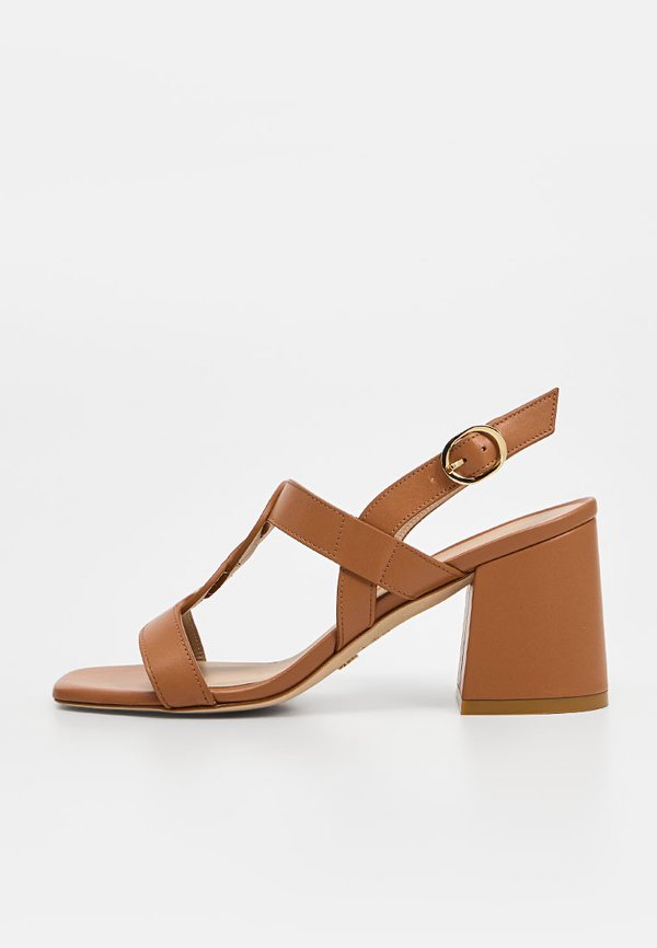 Stuart Weitzman IBIZA