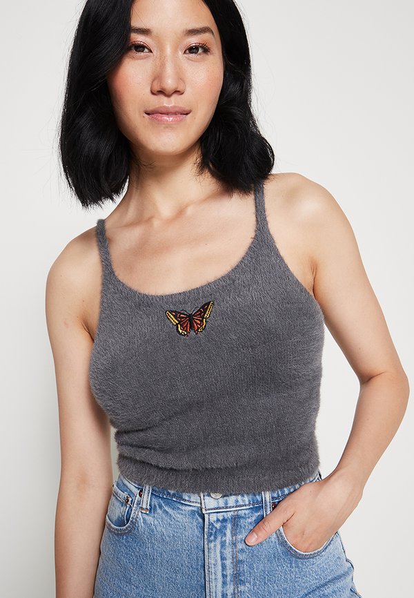 Hollister Co.