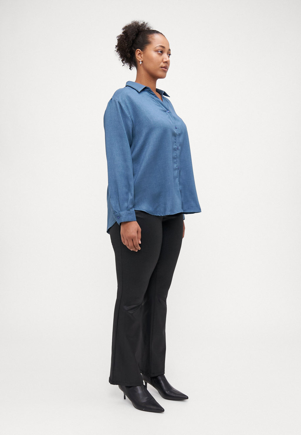 CARHASSY SHIRT Media 5