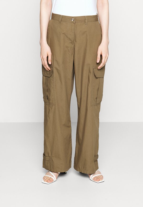 Vero Moda Petite VMCHARLOTTE PANT