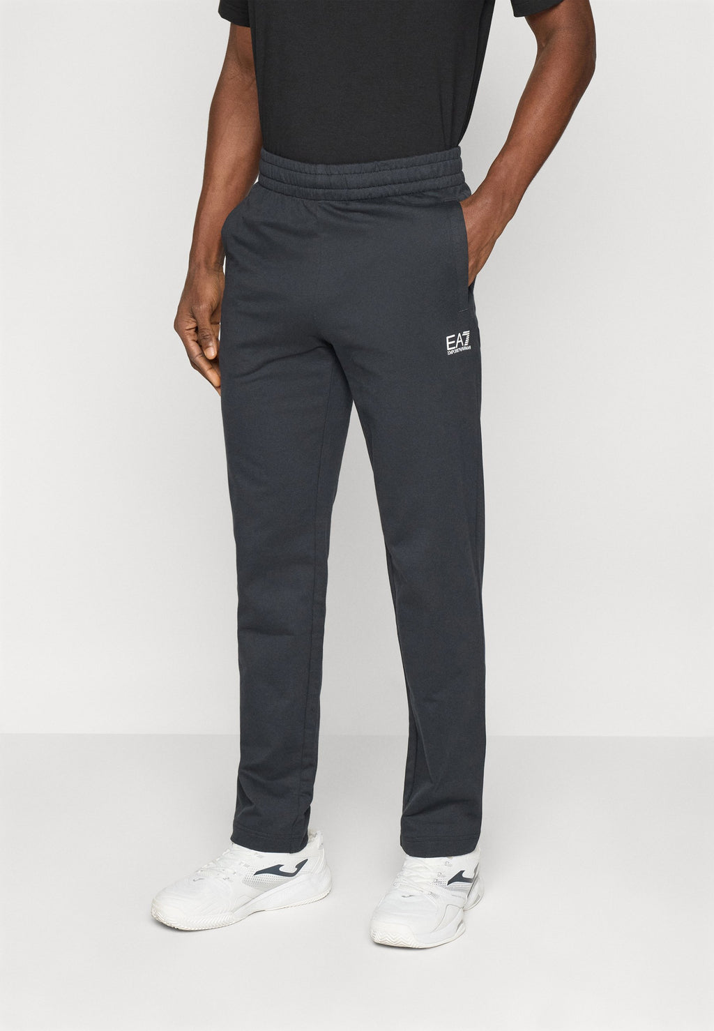 TROUSER Media 3